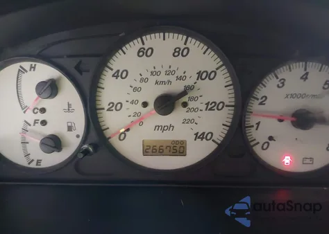 2002 Mazda Protege5 z USA, uszkodzony, nr VIN JM1BJ245421483738